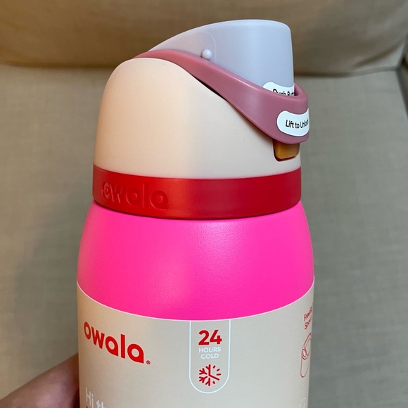 Owala Limited Edition 40oz - Can You See Me - Hot Pink - Picture 3 of 5